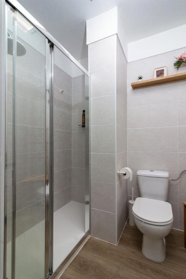 Homeforguest New Modern Apartment With Pool Arona  Buitenkant foto
